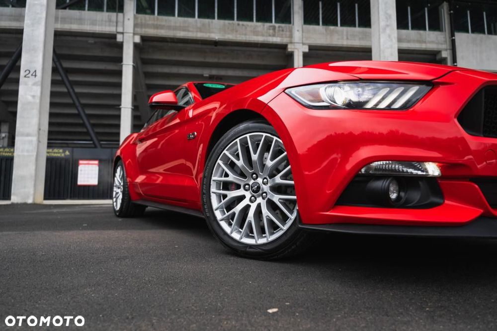 Ford Mustang - 10