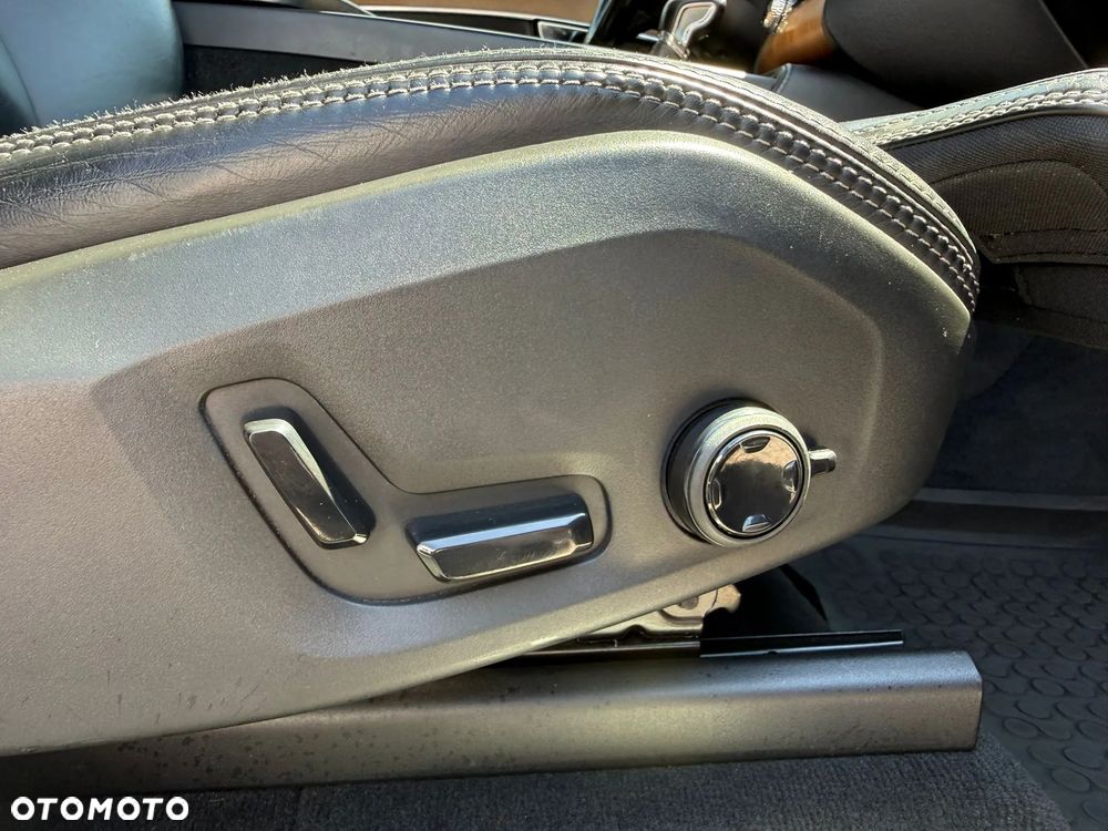 Volvo XC 90 D5 AWD Inscription - 29