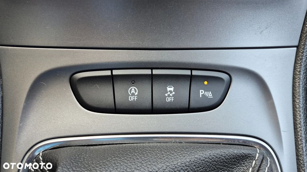 Opel Astra 1.6 CDTI Elite S&S - 16