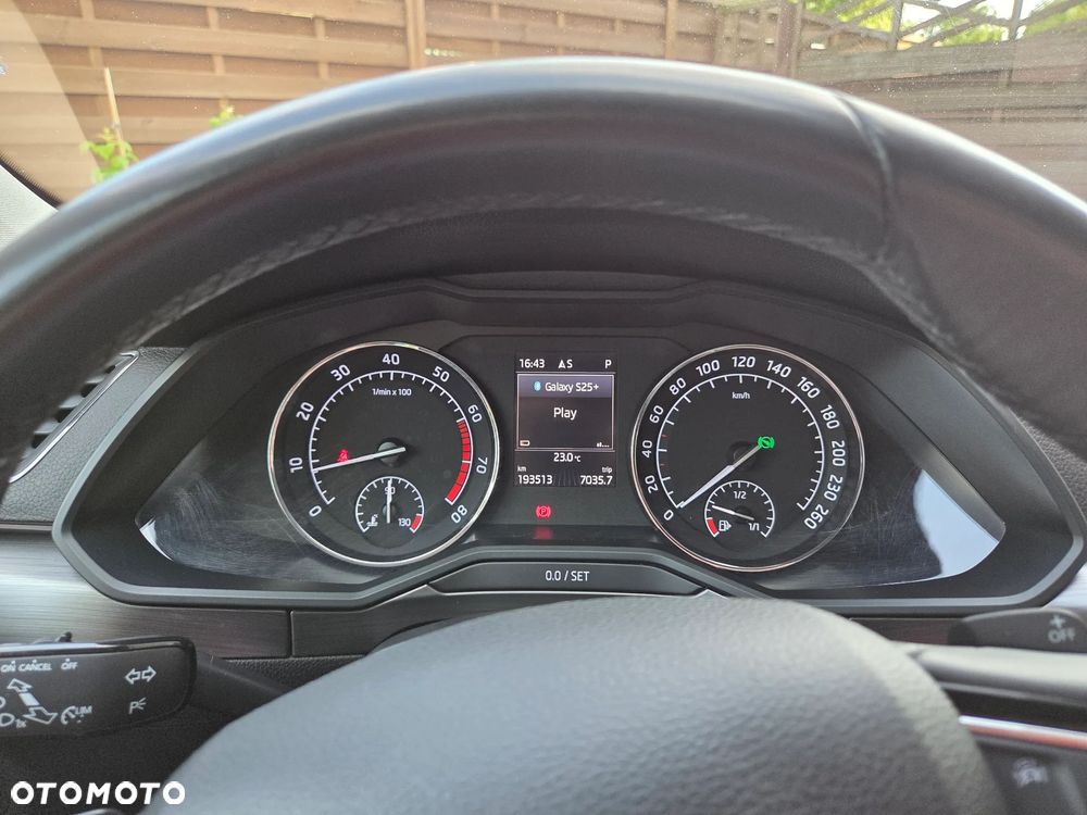 Skoda Superb 1.8 TSI Style DSG - 6