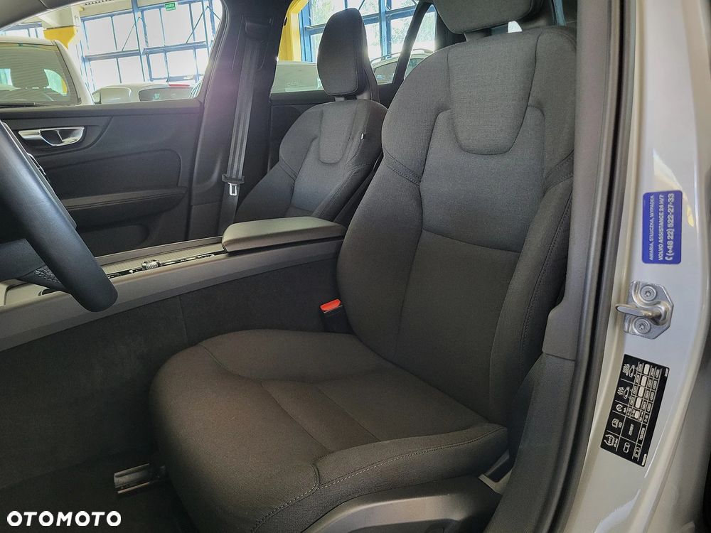 Volvo V60 B4 D Momentum - 18