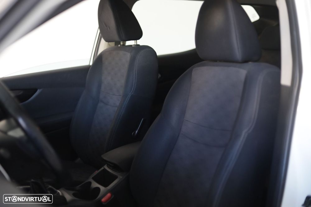 Nissan Qashqai 1.5 dCi ECO Acenta - 18