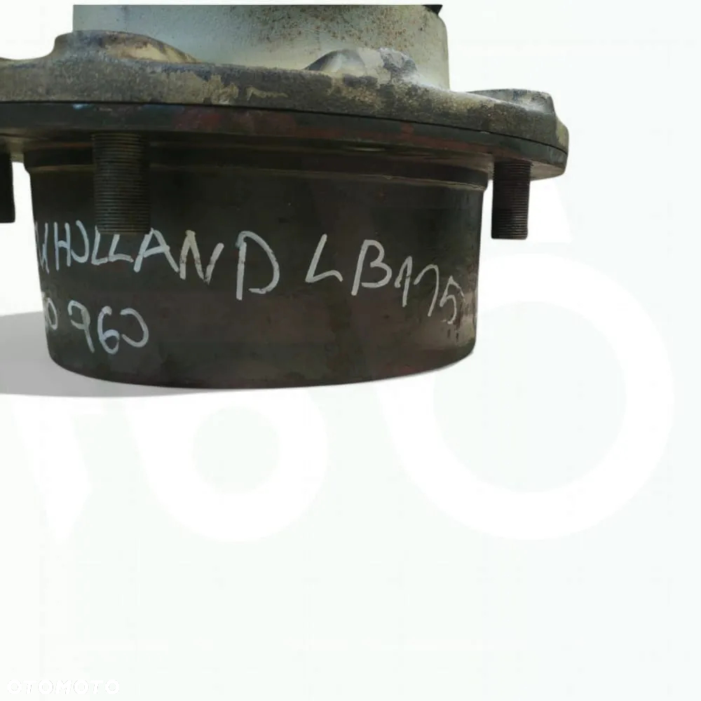 Zwrotnica Zwolnica CA0146961 Piasta 12899 146961 Carraro CASE 695 - 18