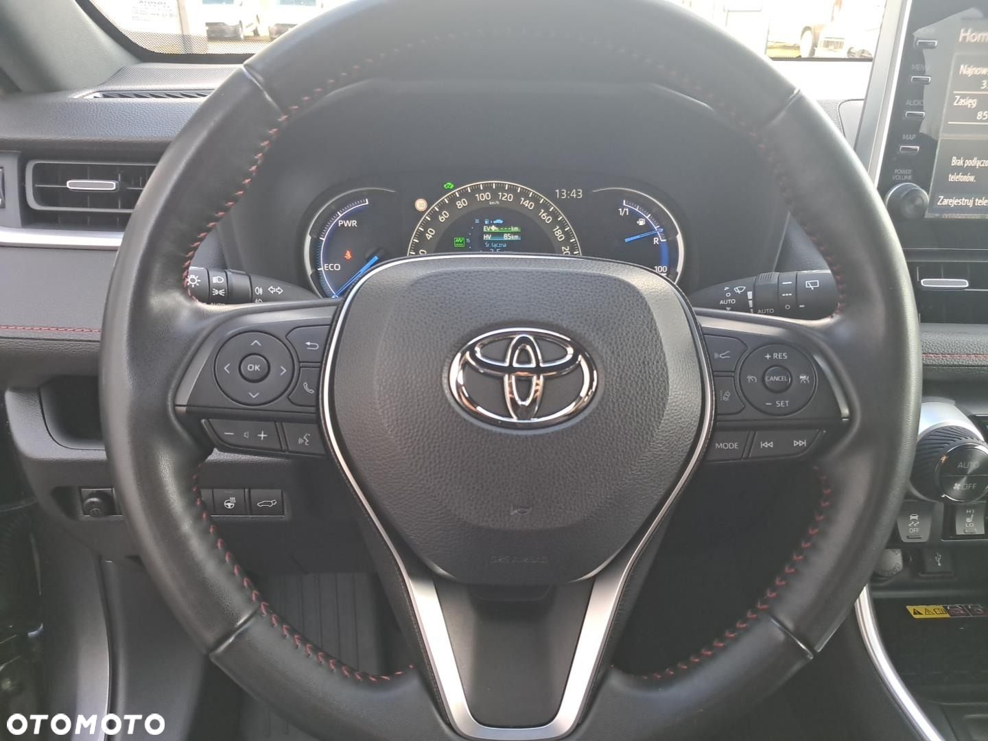 Toyota RAV4 - 5