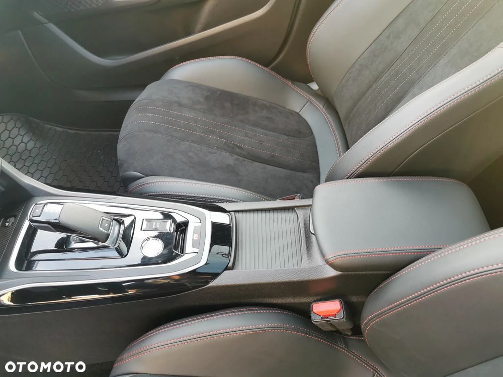 Peugeot 308 2.0 BlueHDi GT S&S EAT8 - 23