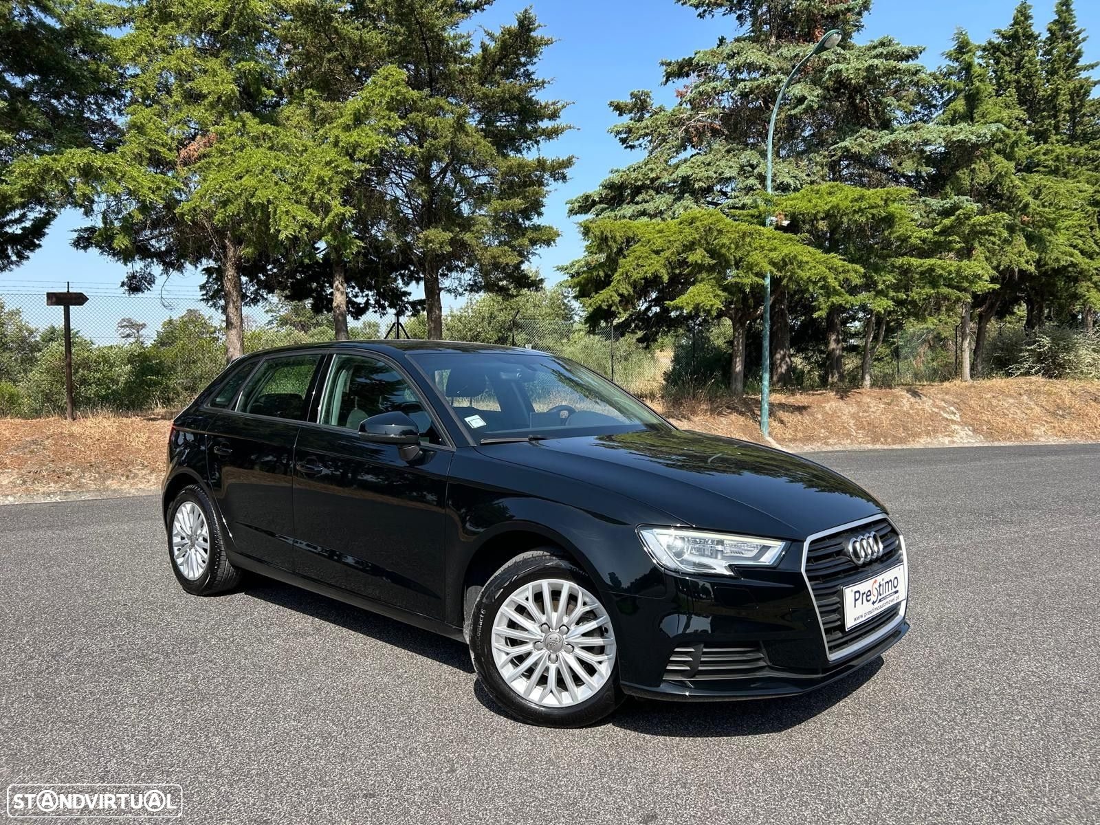 Audi A3 Sportback 1.6 TDI Attraction Ultra - 15