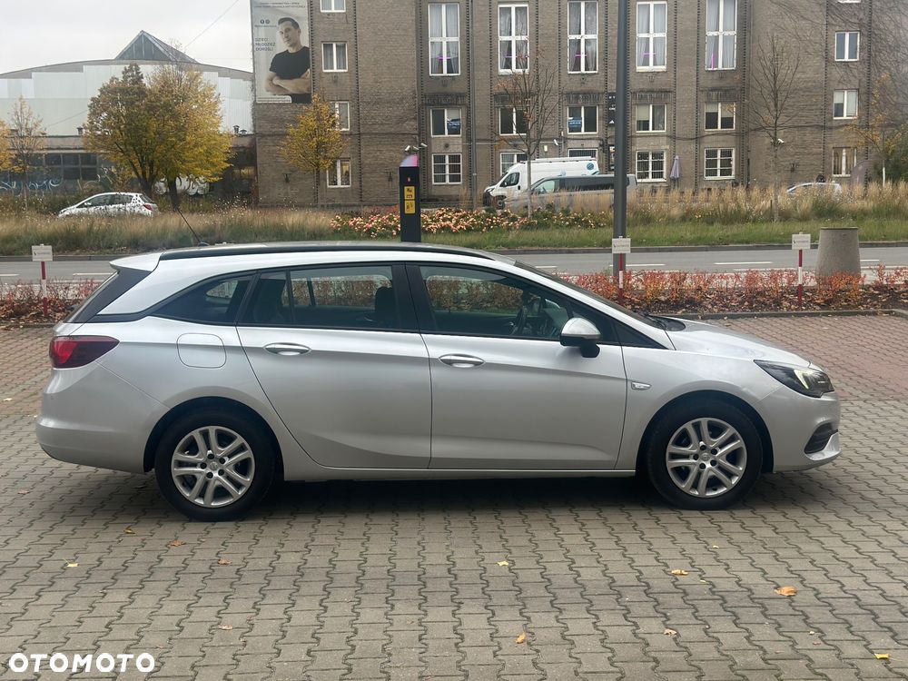 Opel Astra - 8