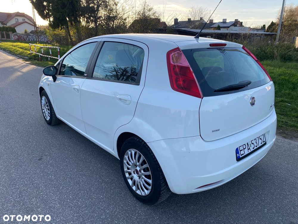 Fiat Grande Punto - 7