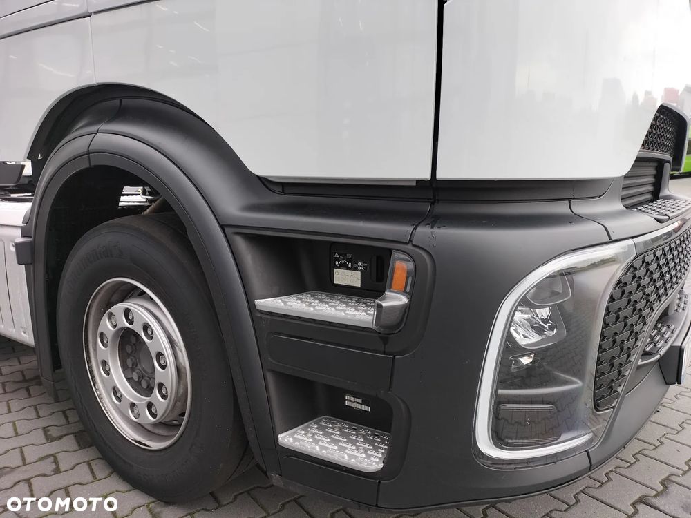 Mercedes-Benz Actros 1848 LS - 10