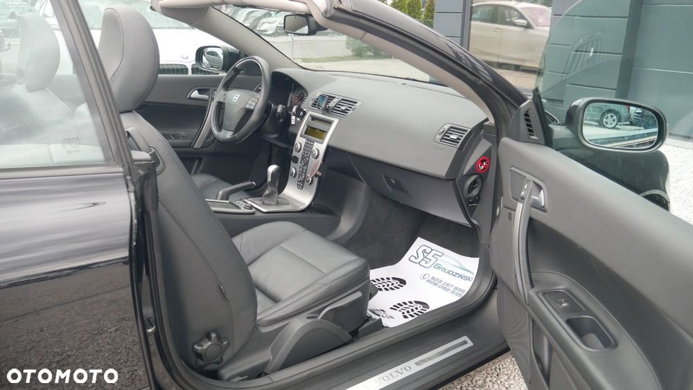 Volvo C70 - 12