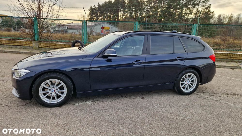 BMW Seria 3 320d Efficient Dynamic Edition - 3