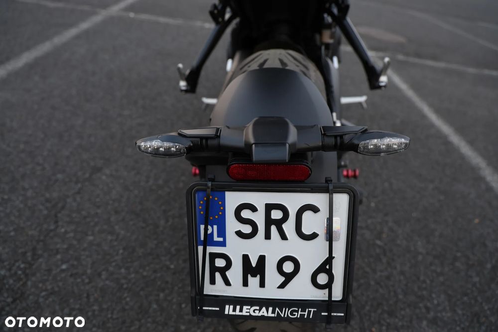 Triumph Trident - 11