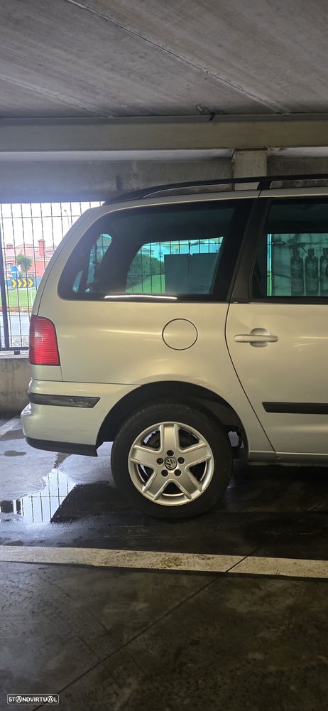 VW Sharan - 3