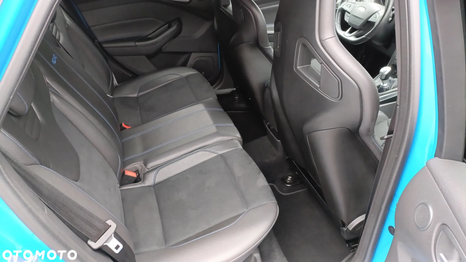 Ford Focus 2.3 EcoBoost RS - 12
