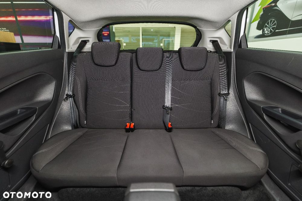 Ford Fiesta - 16