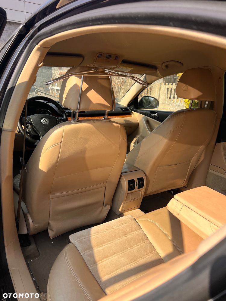 Volkswagen Passat 2.0 TDI DPF Comfortline DSG - 4