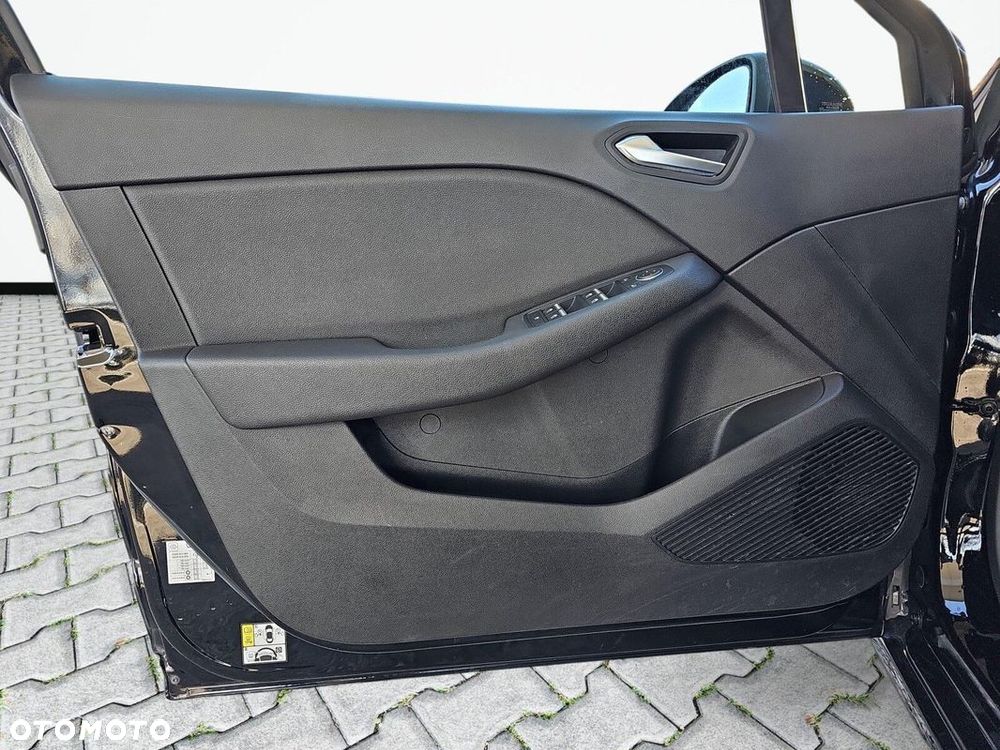 Renault Clio - 18