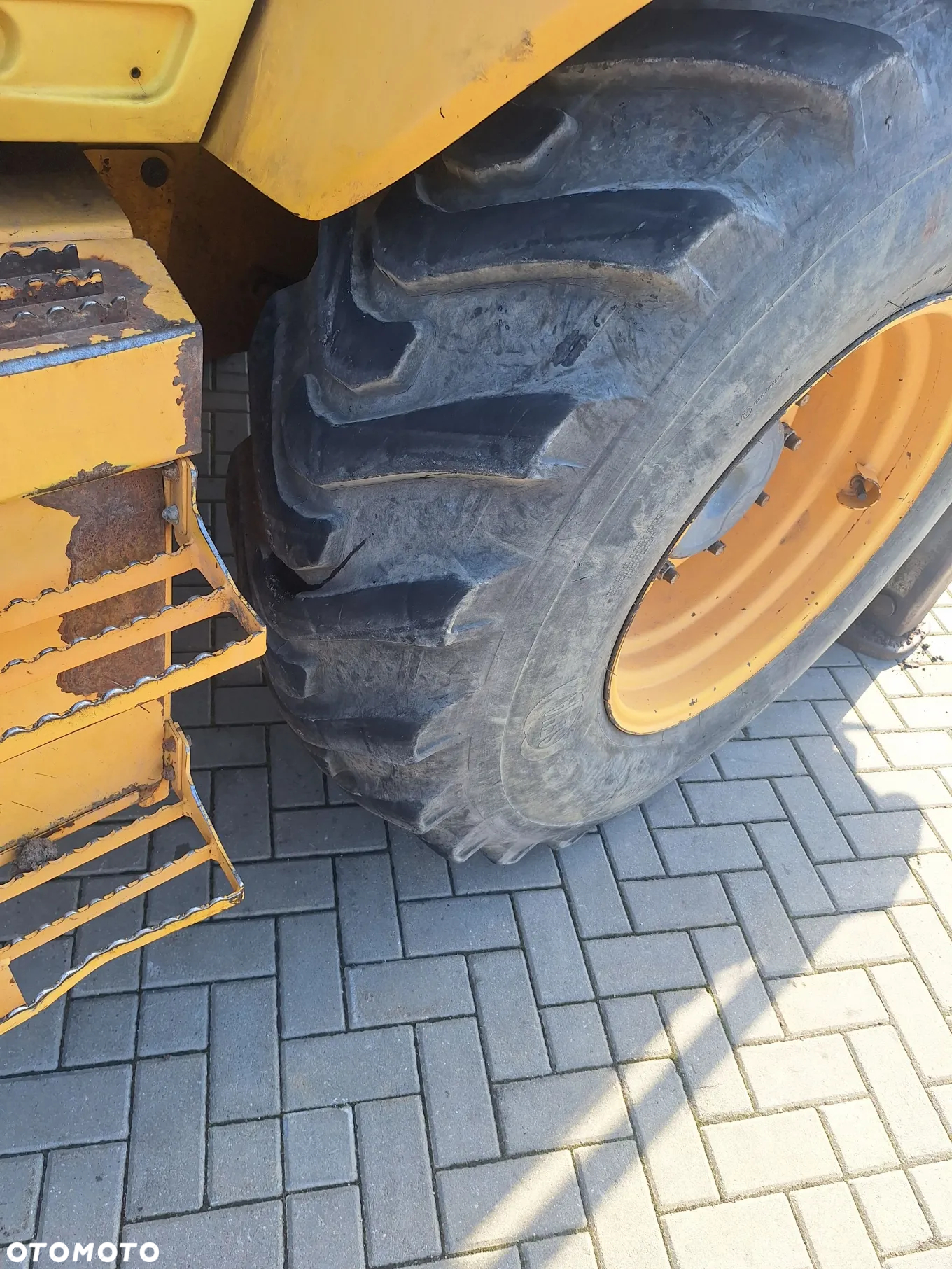 Volvo BL71 - 7