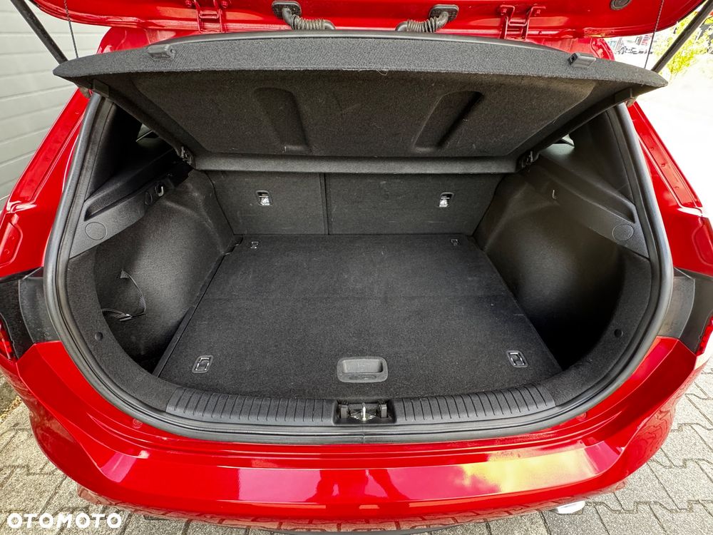 Kia Ceed 1.5 T-GDI Business Line DCT - 16