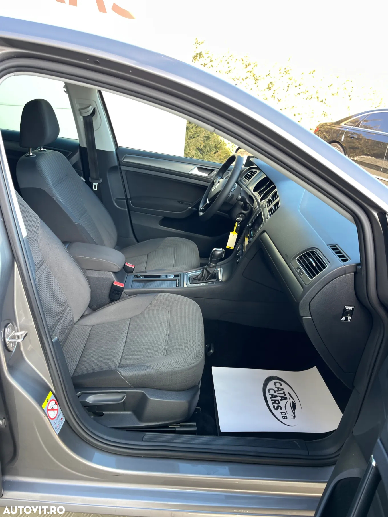 Volkswagen Golf 1.4 TSI DSG Comfortline - 23