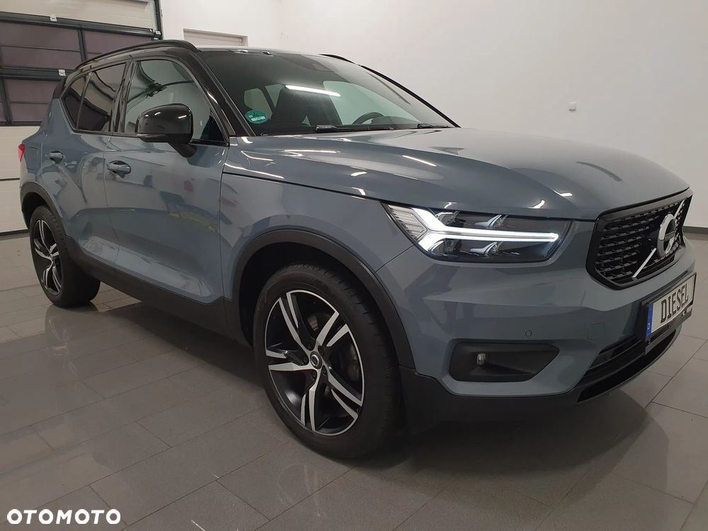 Volvo XC 40 D3 AWD R-Design - 1