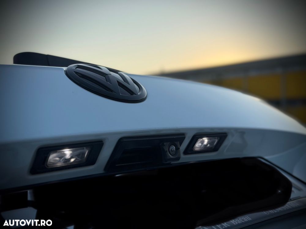 Volkswagen Tiguan - 25