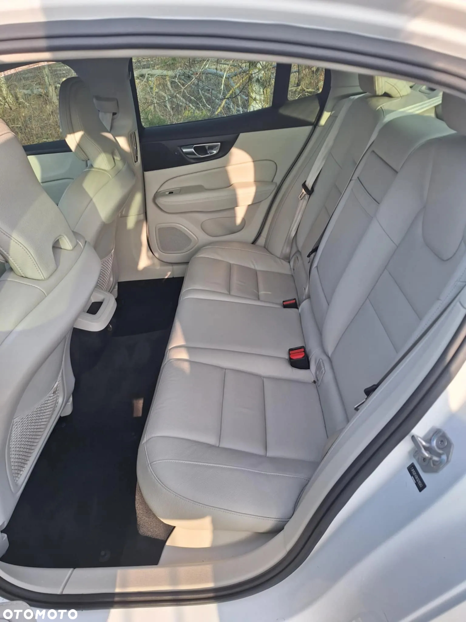 Volvo S60 T5 Momentum Pro - 7