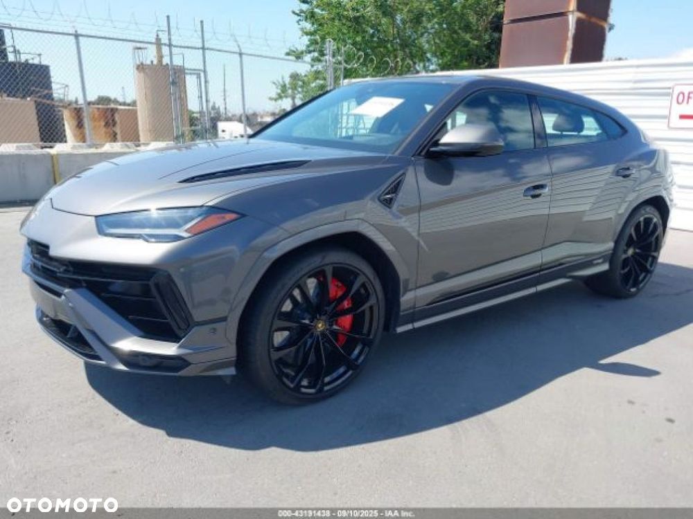 Lamborghini Urus - 2