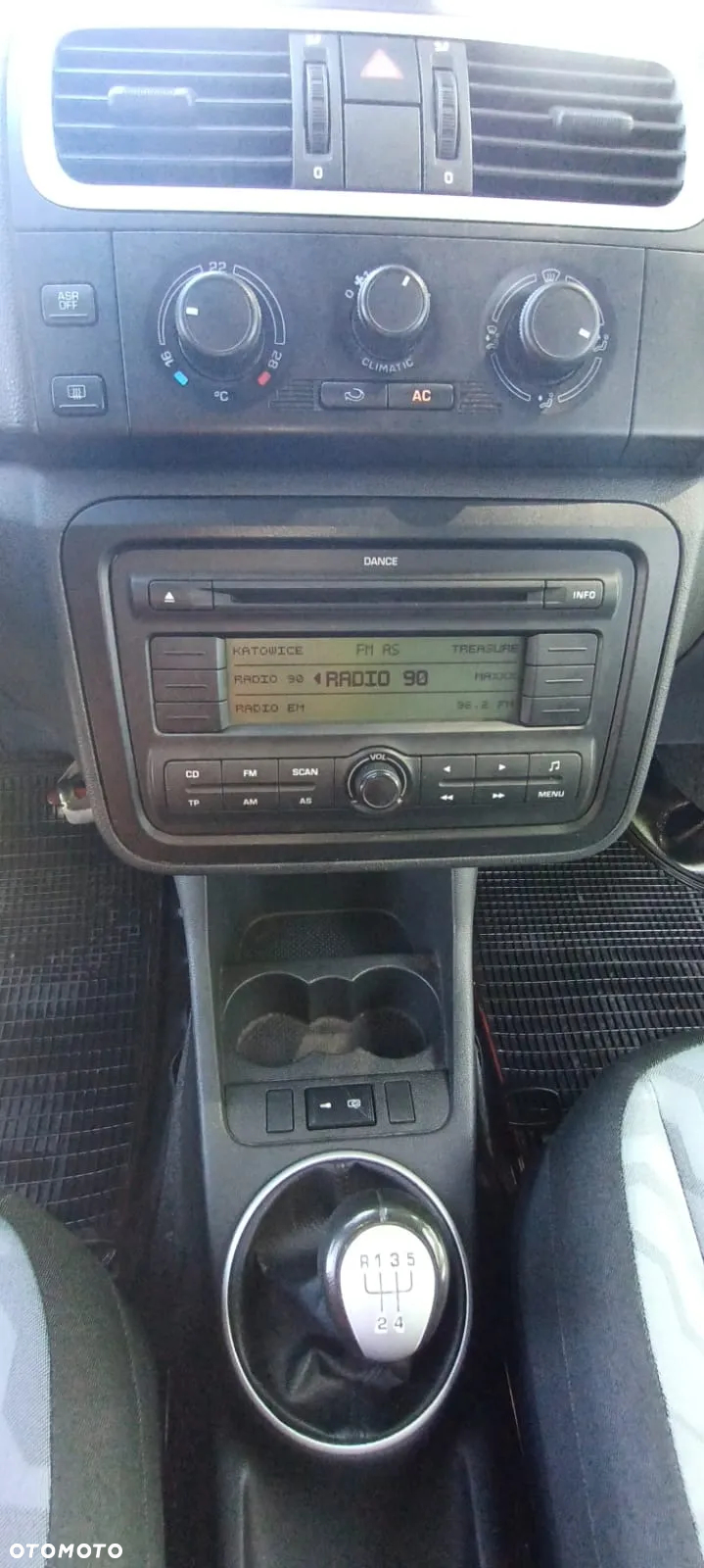 Skoda Fabia - 23