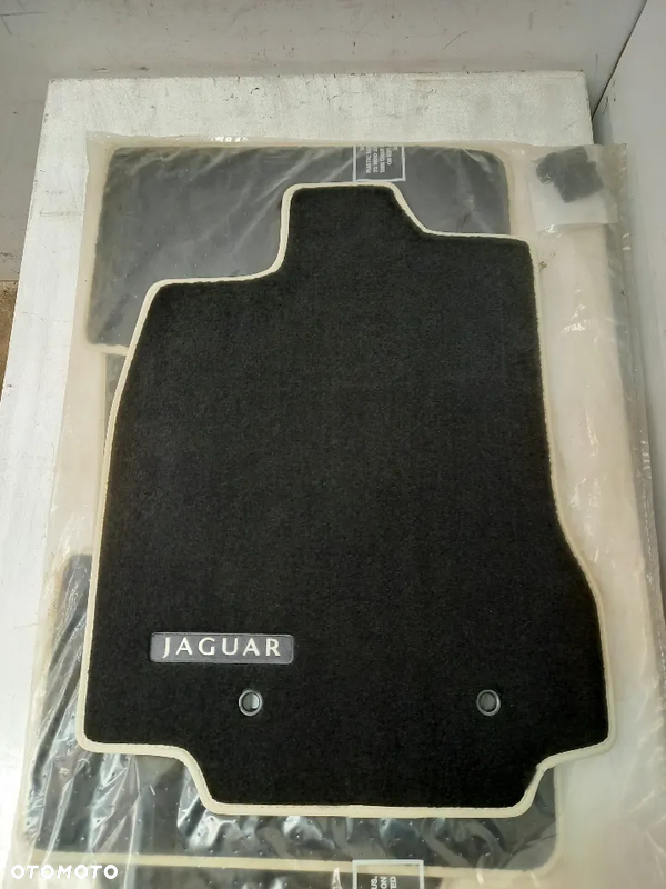 Jaguar XF X250 250 BX23 CX23 dywanik wykladziny dywaniki NOWE OEM