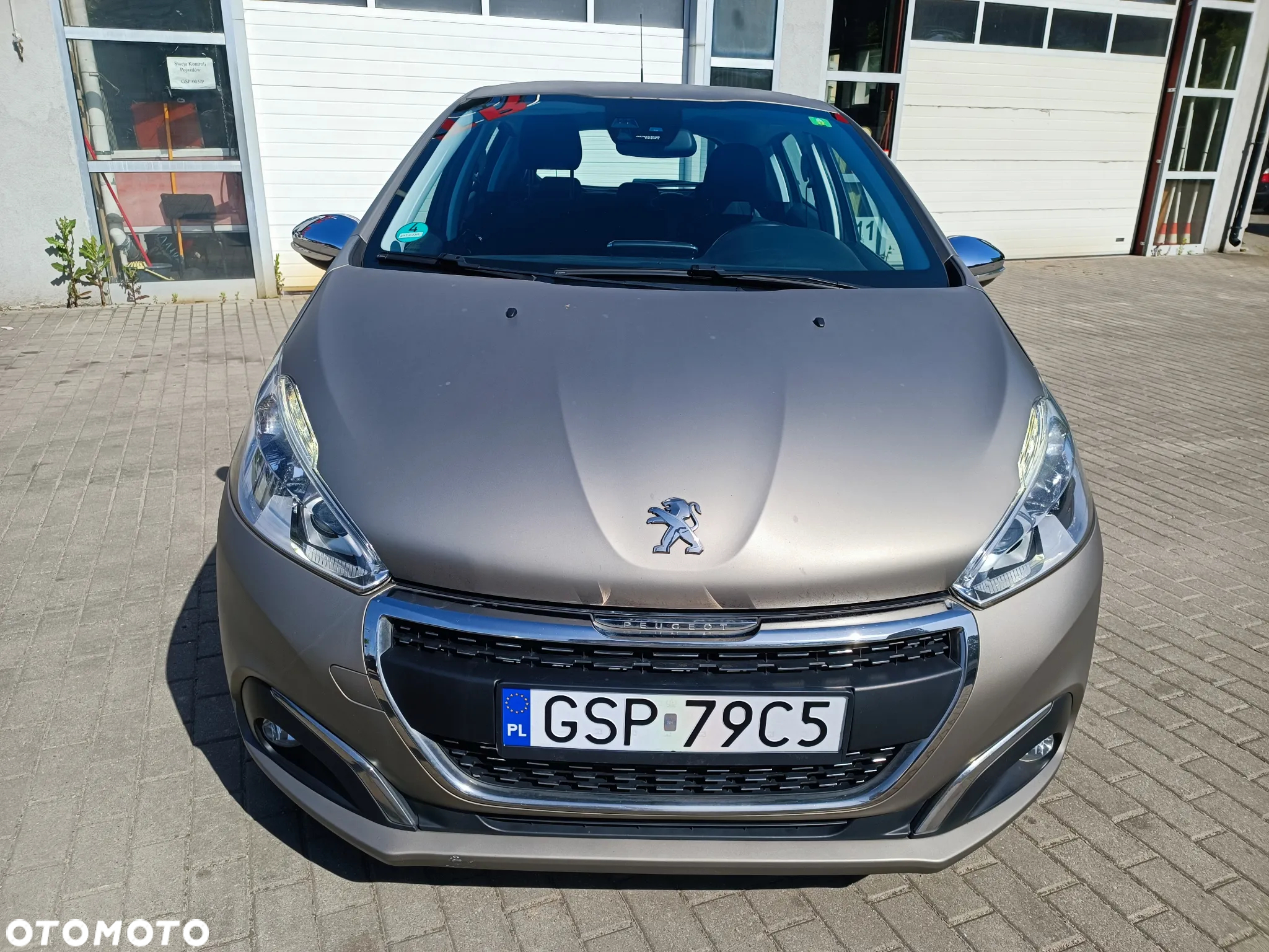Peugeot 208 1.2 PureTech Allure S&S - 12