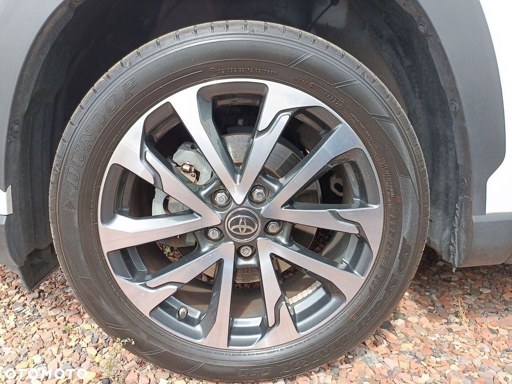 Toyota Corolla Cross 2.0 Hybrid Executive AWD - 22