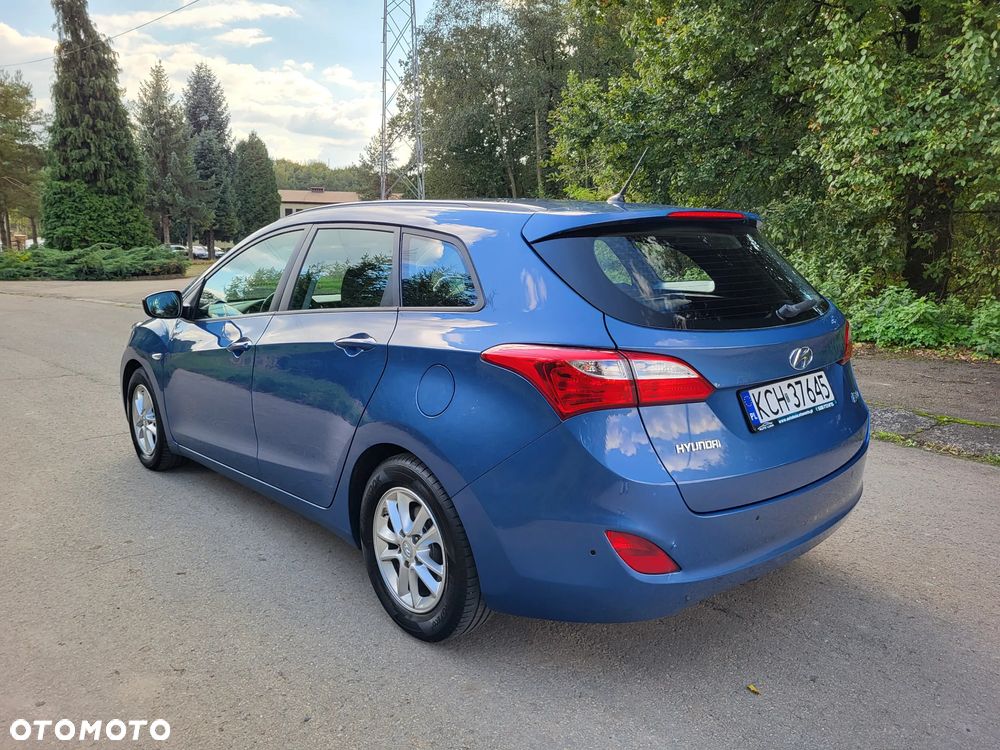 Hyundai i30 1.6 GDI BlueDrive Go - 3