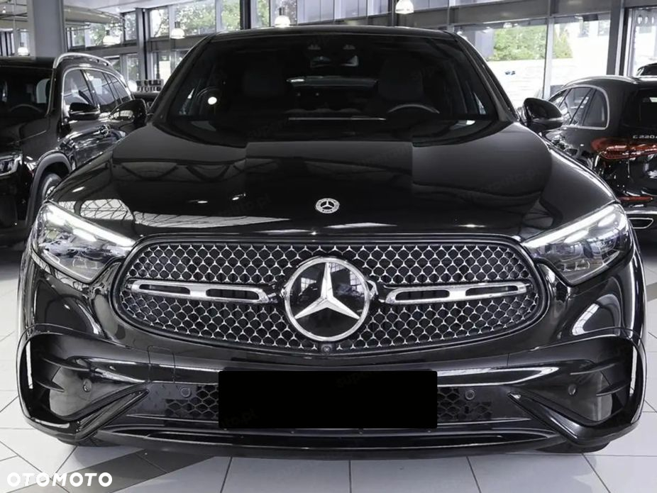 Mercedes-Benz GLC - 2