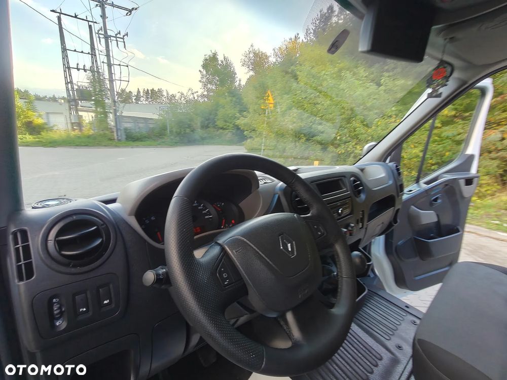 Renault Master - 32