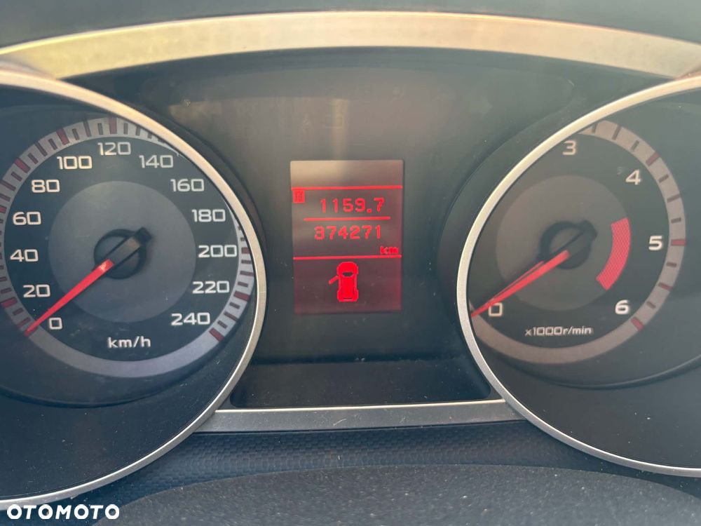 Mitsubishi Outlander 2.0 DID Intense - 6