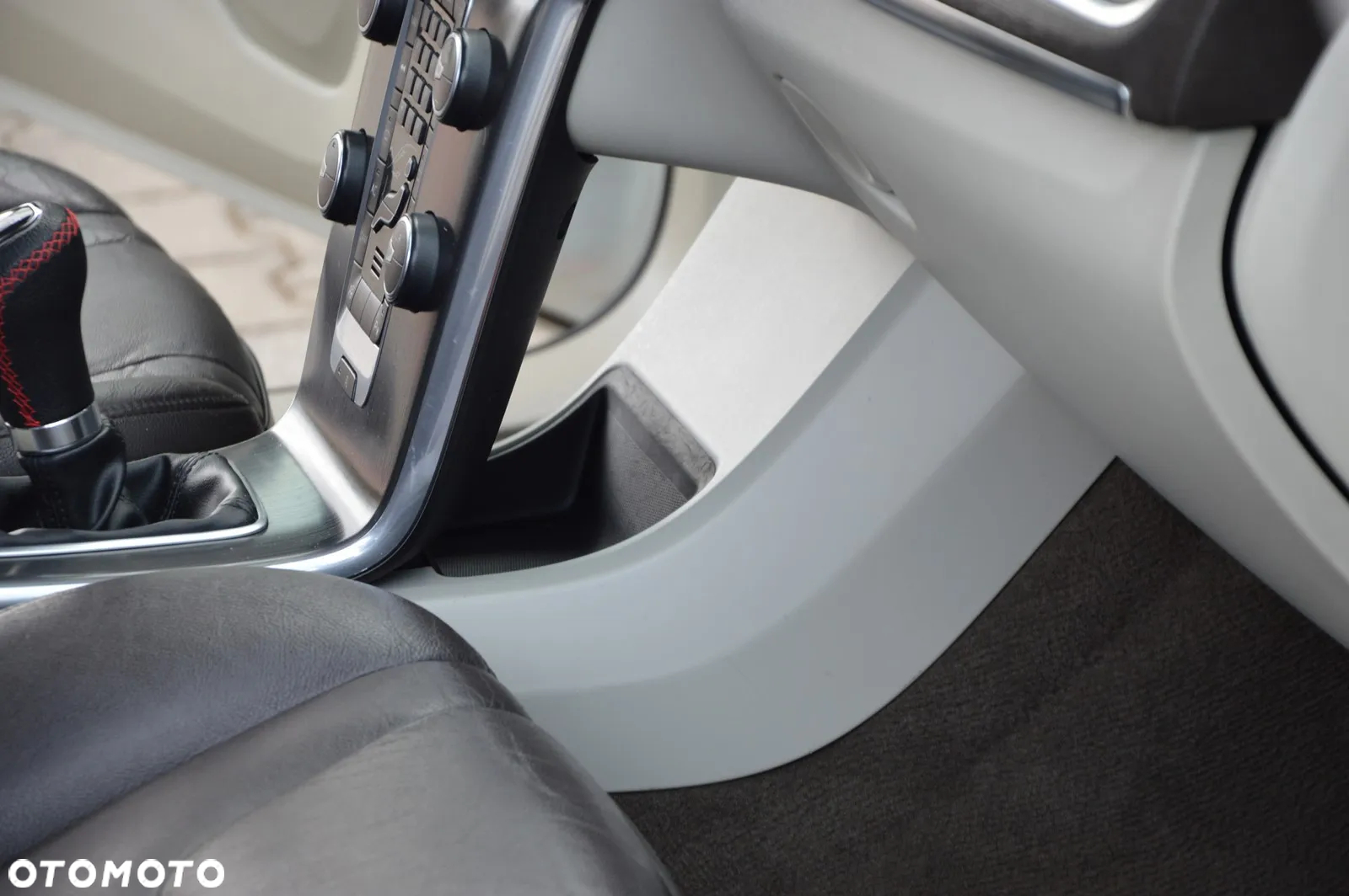 Volvo V40 D2 Summum - 30
