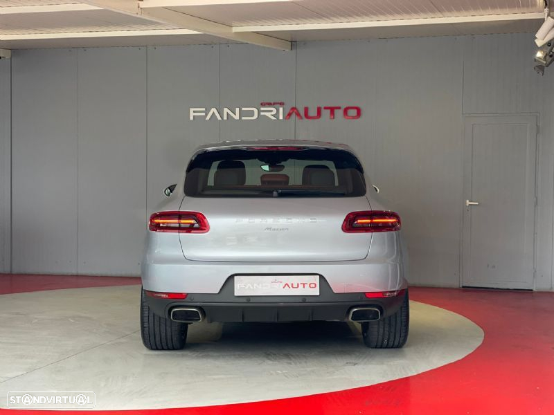 Porsche Macan Standard - 10