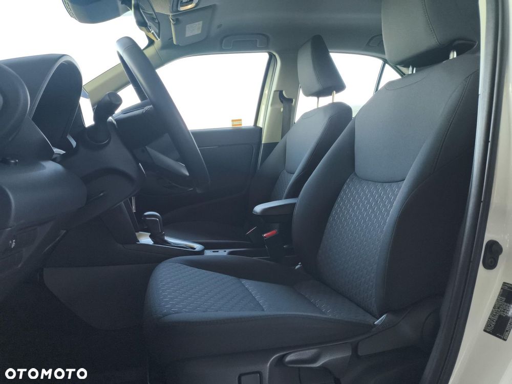 Toyota Yaris Cross Hybrid 1.5 Comfort - 26