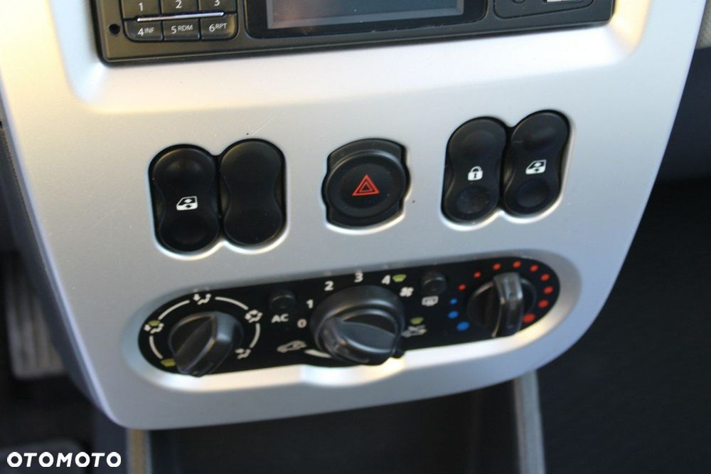 Dacia Logan - 16