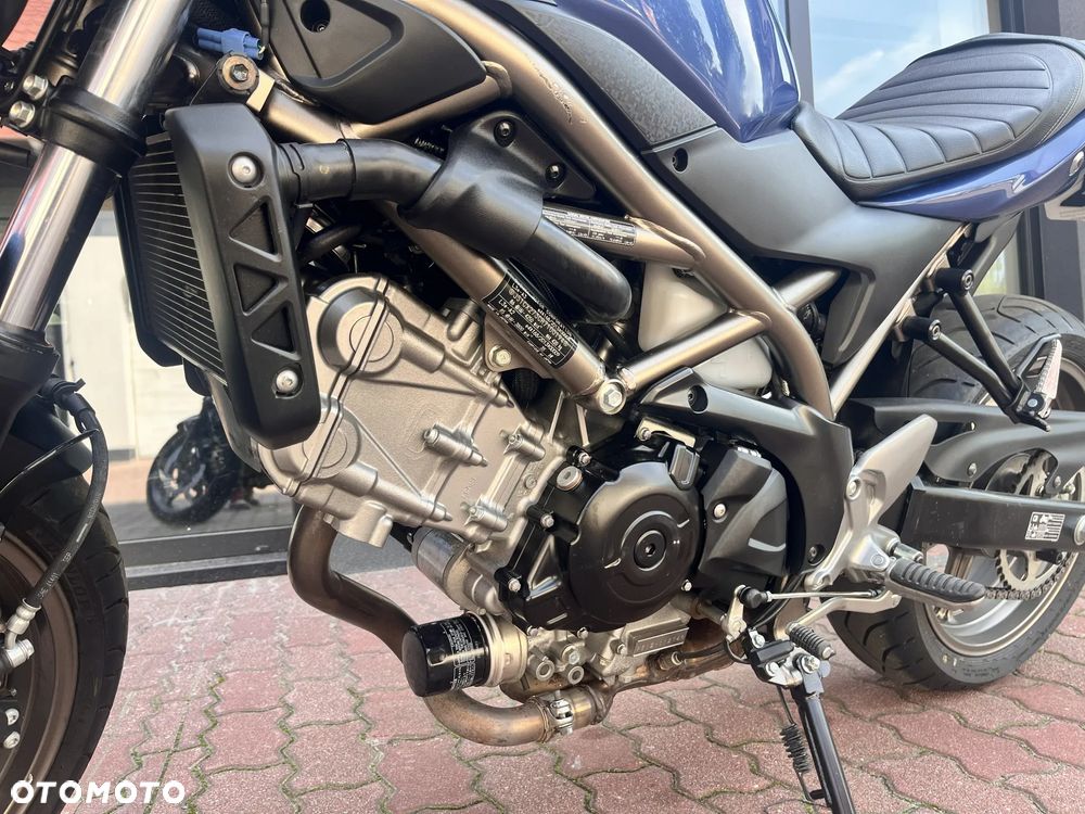 Suzuki SV - 10