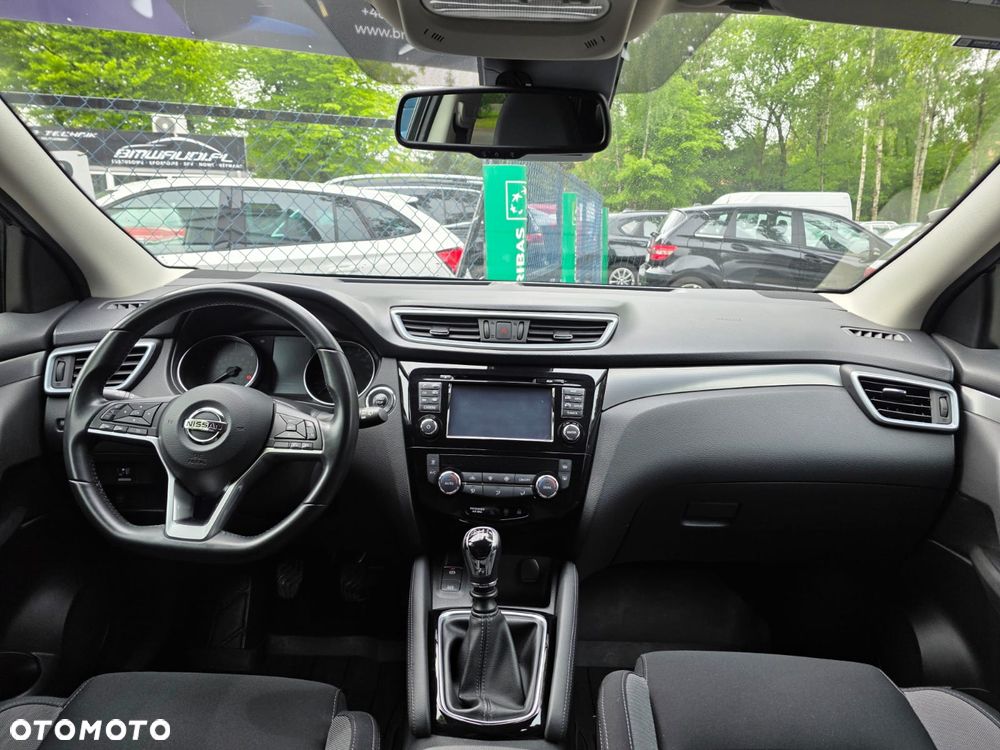 Nissan Qashqai 1.6 DCi N-Connecta - 13