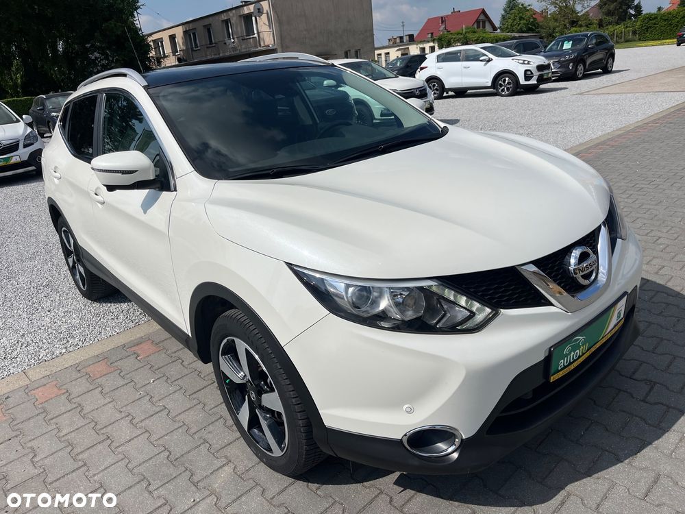 Nissan Qashqai 1.2 DIG-T N-Connecta Xtronic EU6 - 2
