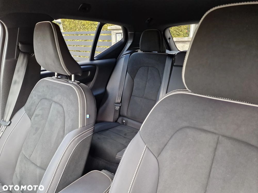 Volvo XC 40 B3 Core - 22