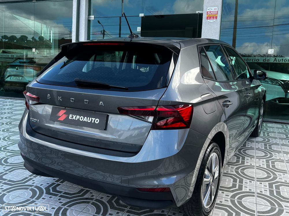 Skoda Fabia 1.0 MPI First Edition - 4