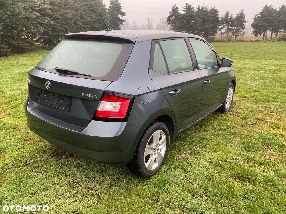 Skoda Fabia 1.0 TSI Soleil - 4