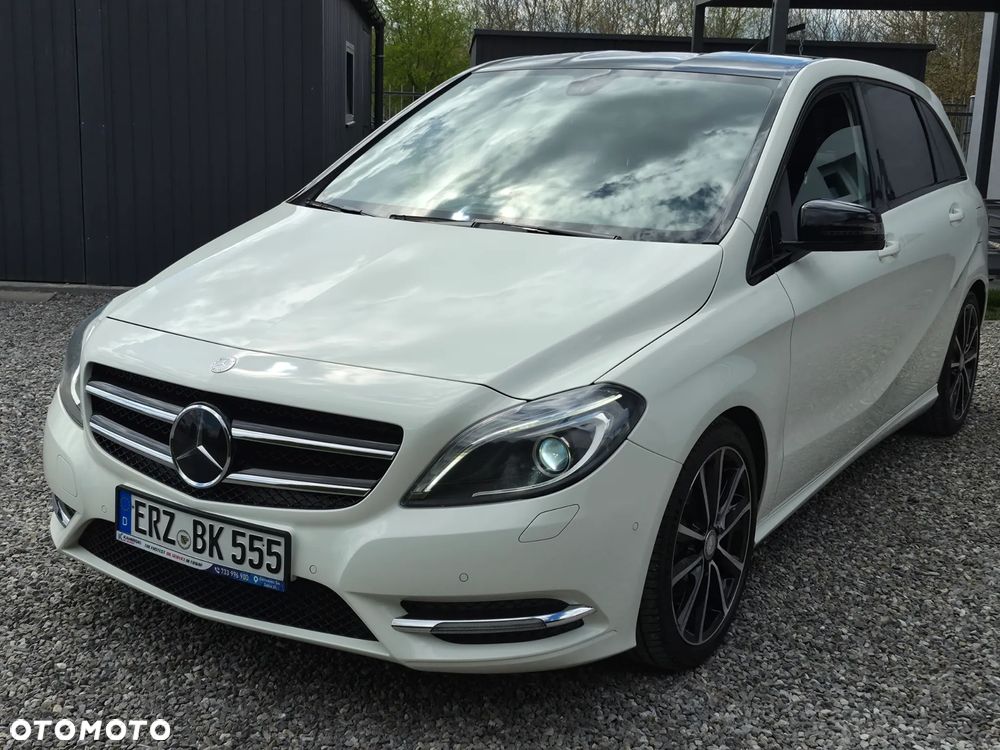 Mercedes-Benz Klasa B 180 BlueEFFICIENCY Edition Style - 1