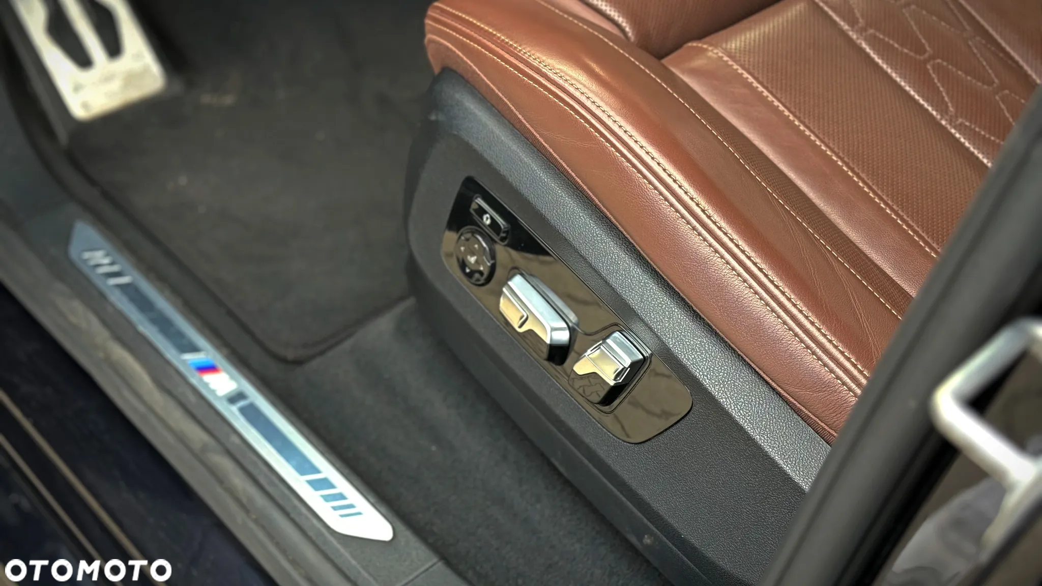 BMW X5 xDrive40i - 20