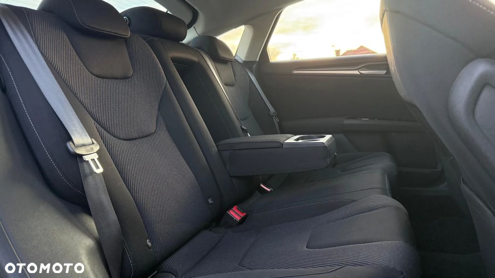 Ford Mondeo 2.0 TDCi STart-Stopp PowerShift-Aut Titanium - 22