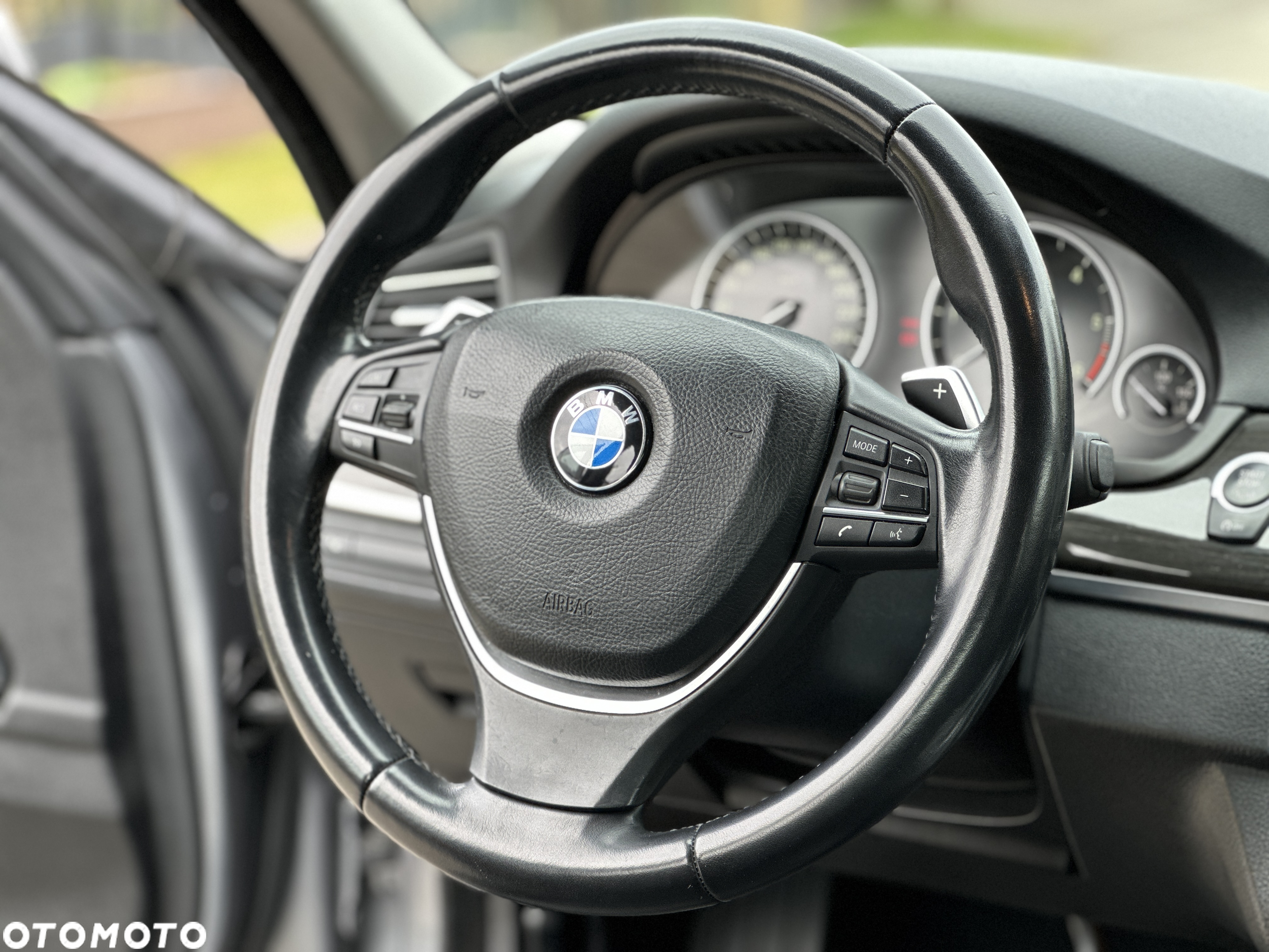 BMW Seria 5 525d xDrive Luxury Line - 20